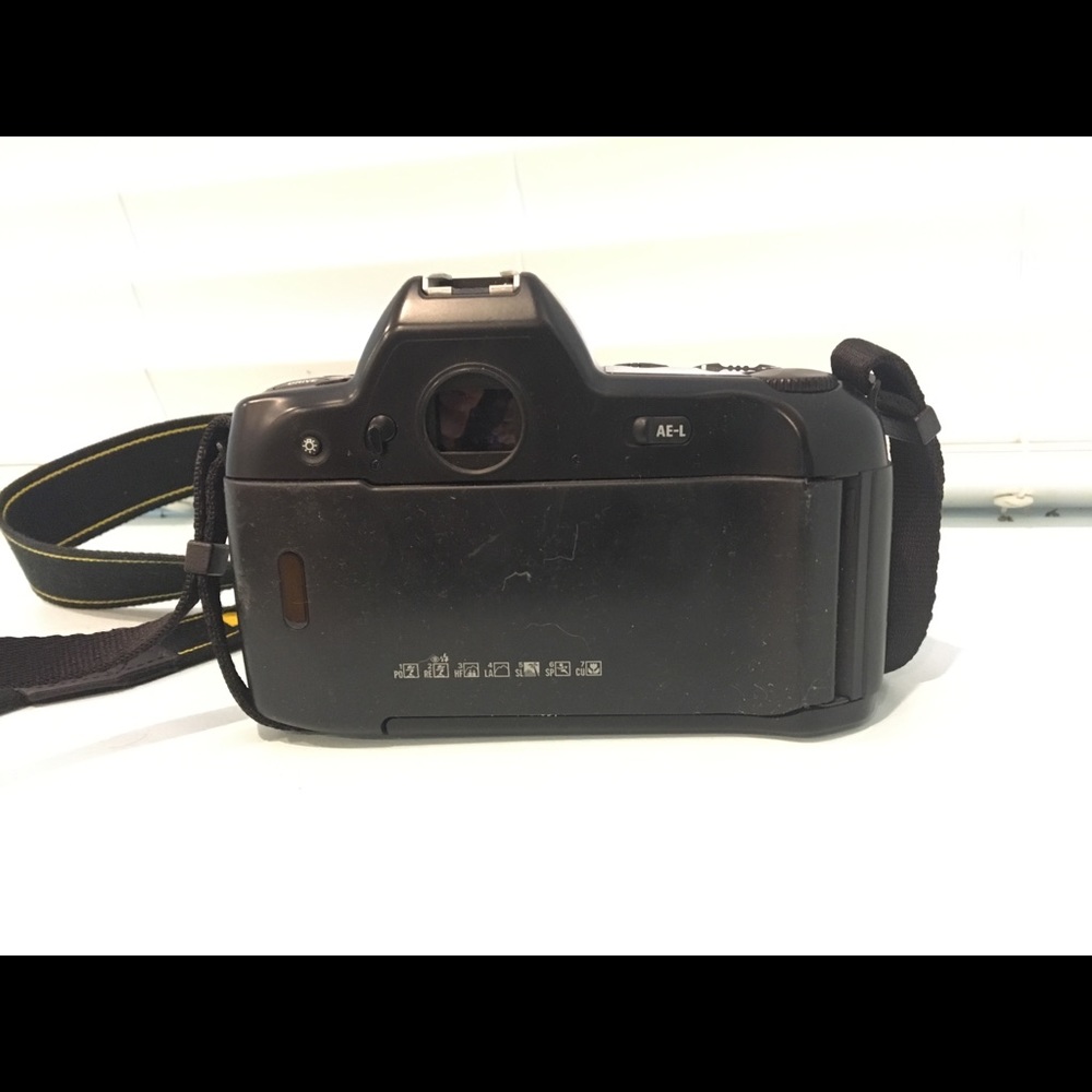 Nikon camera - Picture 3 of 3